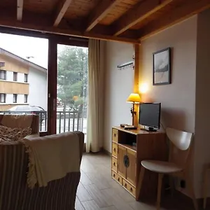 https://location-les-deux-alpes-pieds-des-pistes-6-pers.hotels-rhonealpes.com