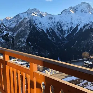 https://vue-magnifique-et-balcon-orient-sud-t2-pour-5-personnes.hotels-rhonealpes.com