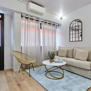 https://residence-centre-de-by-studio-prestige.fr-paris.fr