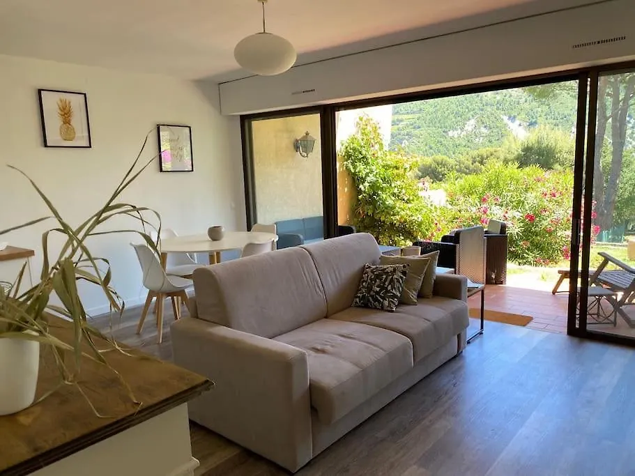 شقة Le Corton - 45M2 - Parking - Jardin - Wifi كاسيس