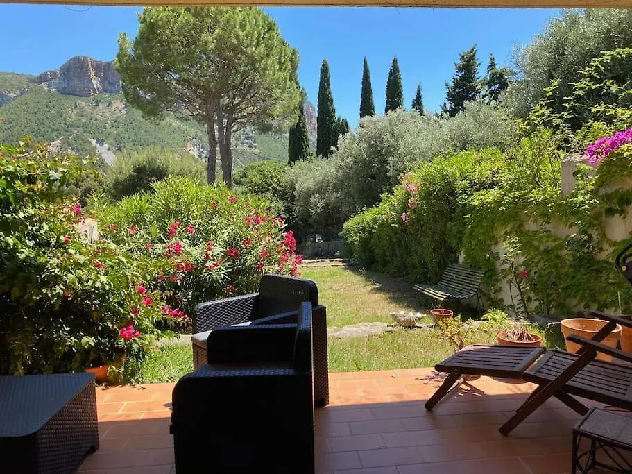 شقة Le Corton - 45M2 - Parking - Jardin - Wifi كاسيس 0*,  فرنسا